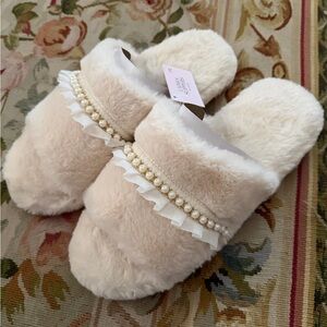 Faux Fur With Ruffled Lace & Pearl Trim Slip-On Slippers in Cream…Brand New!